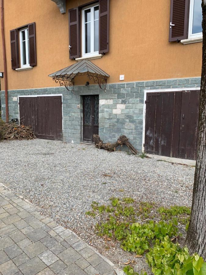 Oste Al Numero 22 San Fermo della Battaglia エクステリア 写真